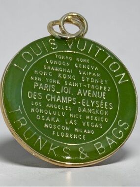 Louis Vuitton trunks & bags bright Green Round Charm Pendant authentic